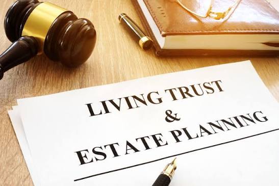 Older Adults Living Alone Need an Estate Plan