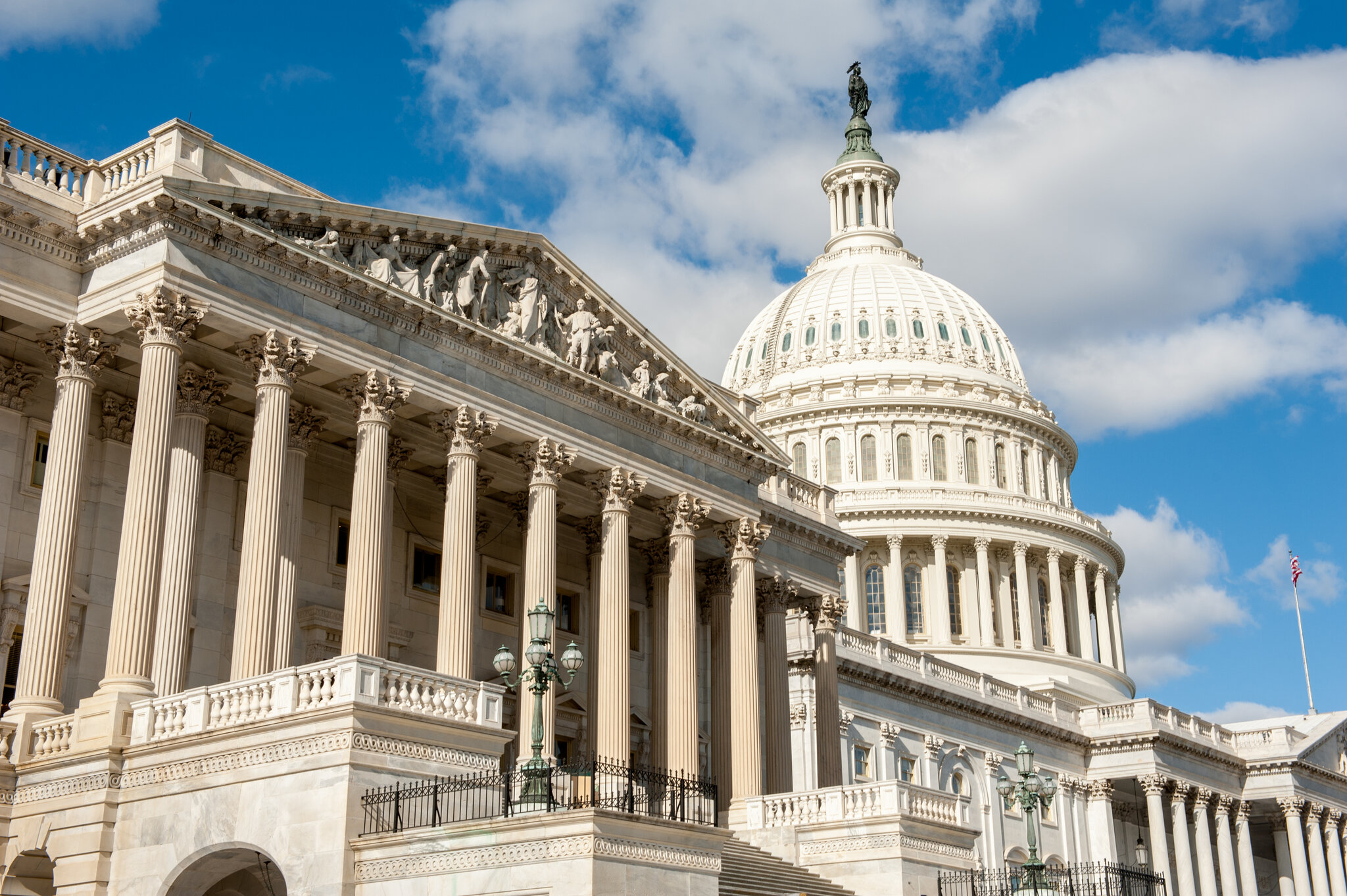 Does the Government Pay for Long-Term Care? What Medicare and Medicaid Actually Cover